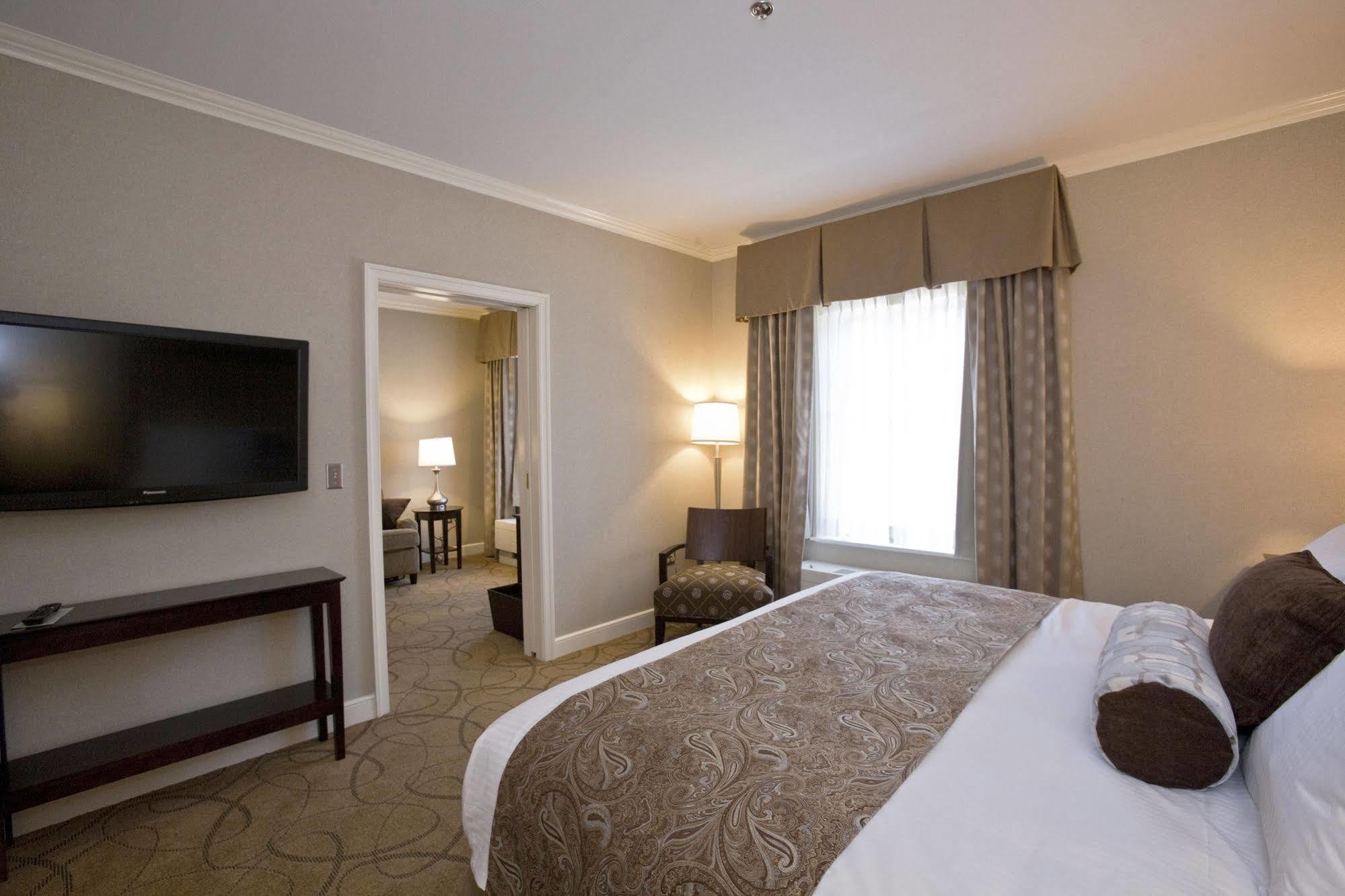 The Marcum Hotel & Conference Center Oxford Exteriér fotografie